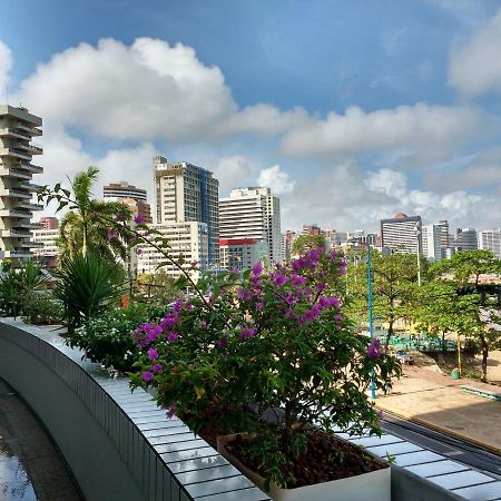 Apt. Em Hotel Na Av. Beira Mar Em Fortaleza エクステリア 写真